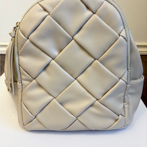 Urban Expressions Cream Quilted Backpack - Picture 3 of 13